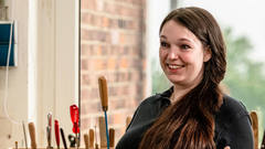 Nach der Ausbildung übernommen: Was macht die Arbeit bei Steinway besonders? Nach der Ausbildung übernommen: Was macht die Arbeit bei Steinway besonders?
