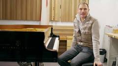What does Steinway owner Dr Christoph Eckert say about his Steinway concert grand? What does Steinway owner Dr Christoph Eckert say about his Steinway concert grand?